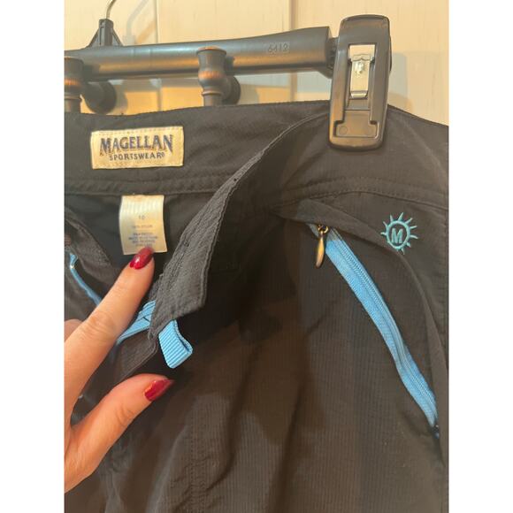 Magellan Women’s Zip Off Convertible Pants Black Size 10 Hiking Fishing Outdoor - Picture 3 of 8